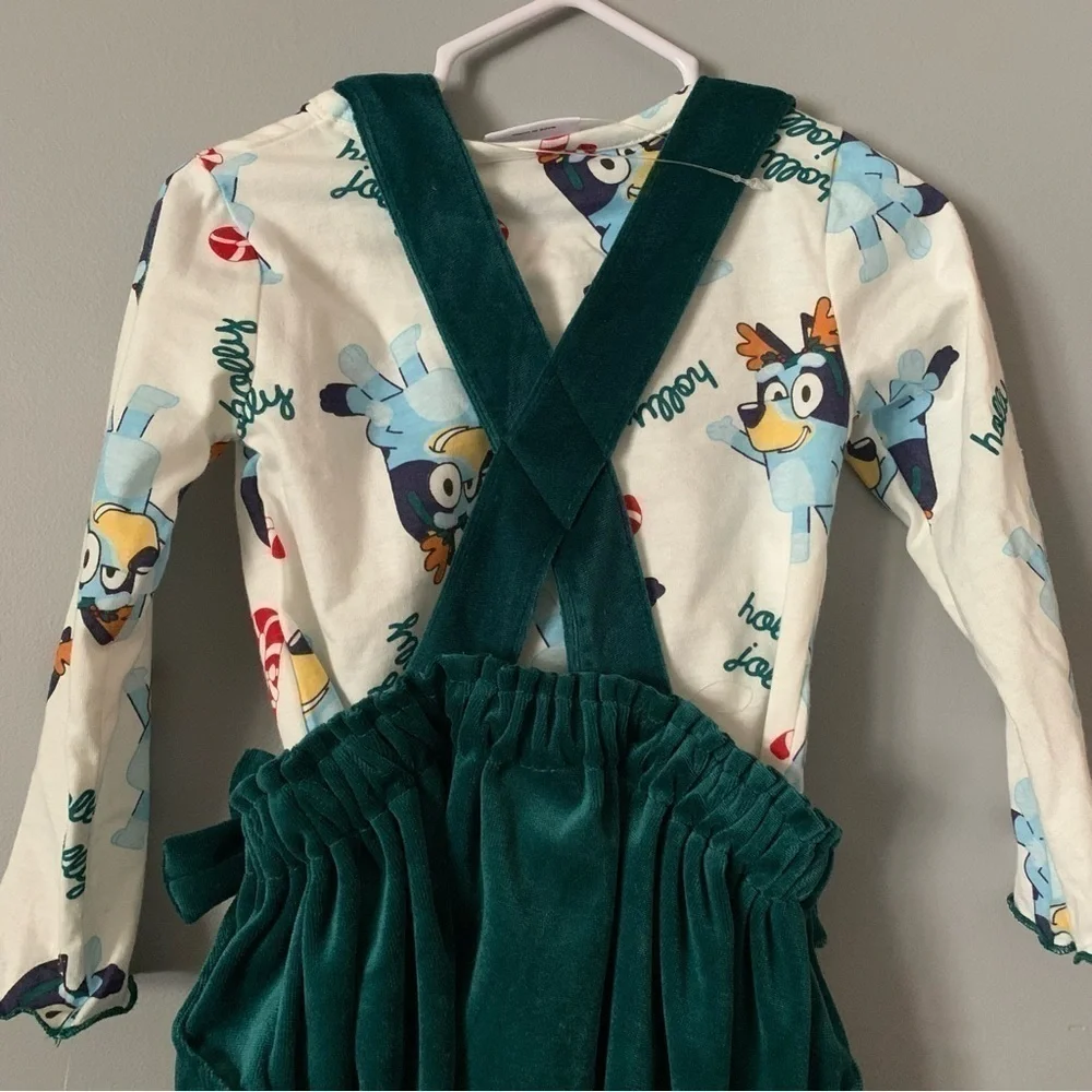 NWT. DISNEY Bluey 2 Piece Top and Skirt Set